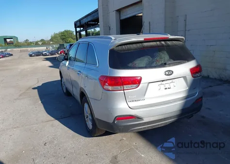 2017 Kia Sorento 2.4L Lx из США, поврежденный, VIN 5XYPG4A31HG234552